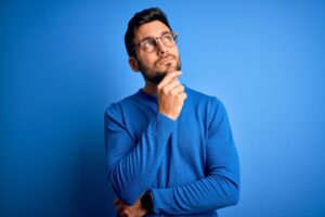 Πώς γράφεται; Κάθισα ή κάθησα; Δείτε τον κανόνα