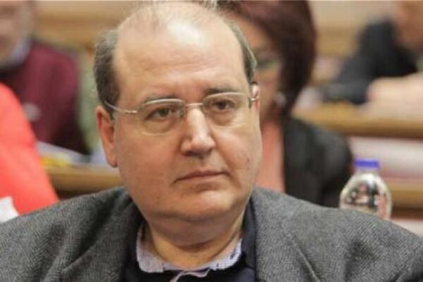 Η ΔΙΣ στρέφεται στον Τσίπρα για την κόντρα με Φίλη