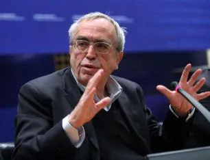 Χωρίς εισαγωγικές εξετάσεις σε τμήματα μικρής ζήτησης και χαμηλής βάσης