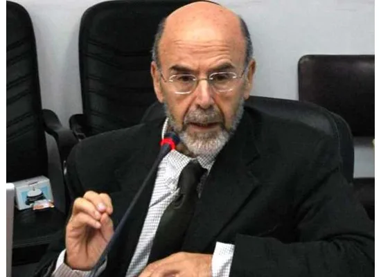 Δήλωση διάψευσης από τον Αντώνη Λιάκο