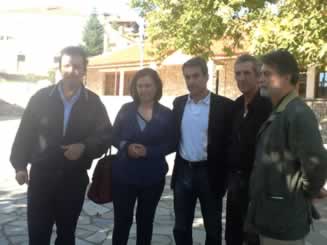 02-10-14 Απροειδοποίητη επίσκεψη του Υπουργού Παιδείας και Θρησκευμάτων, Ανδρέα Λοβέρδου, σε σχολεία στην Καρδίτσα