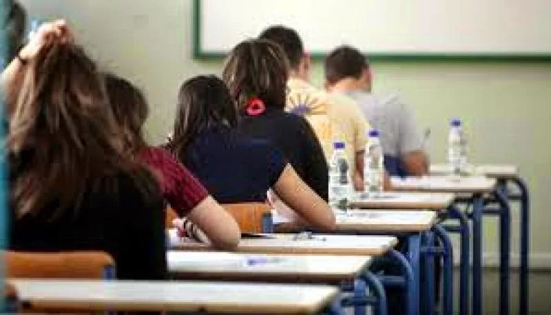 Τι επιτρέπεται και τι απαγορεύεται να έχουν μαζί τους οι μαθητές στις πανελλαδικές