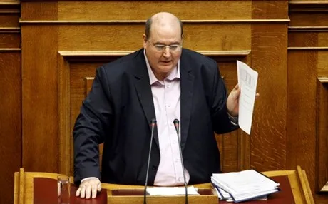 Φίλης: Τα προσφυγόπουλα θα κάνουν μάθημα μετά τις 2 στα σχολεία
