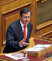 Νίκος Νικολόπουλος, Αντισυνταγματικές οι αλλαγές στα Θρησκευτικά