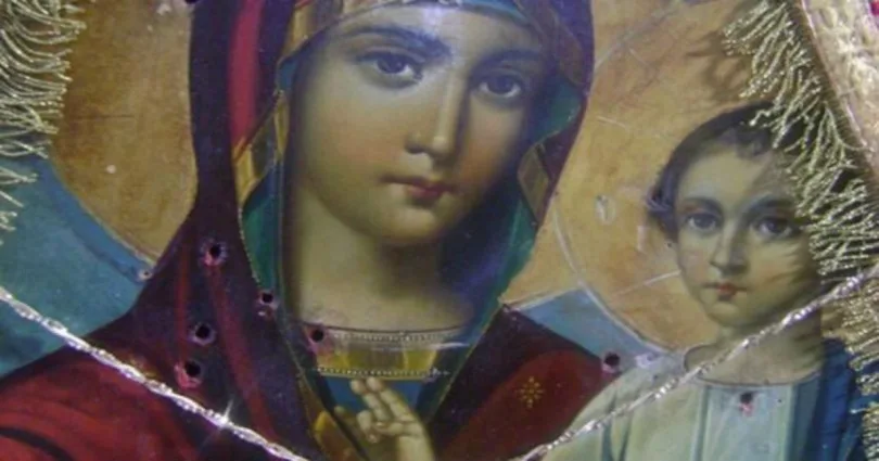 Το θαύμα που συγκλονίζει: Η σπάνια απεικόνιση Της Παναγίας!