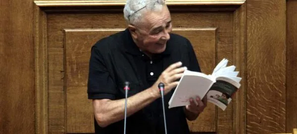 Το ξέσπασμα του Ζουράρι για τα σχολικά βιβλία (ΒΙΝΤΕΟ)