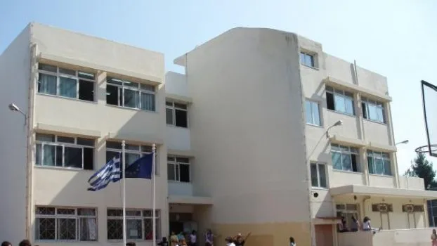 Μαθήματα από Τετάρτη… χωρίς καθηγητές