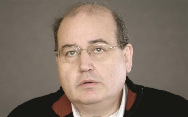 Ν. Φίλης:Τί θα γίνει αν δε βρεθούν ισοδύναμα για το 23% ΦΠΑ στην Παιδεία