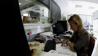 ‘Ξεσκόνισμα’ σε 1400 κλάδους του δημοσίου