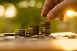 Νέο πλαφόν στις ασφαλιστικές εισφορές τα 5.860 ευρώ!