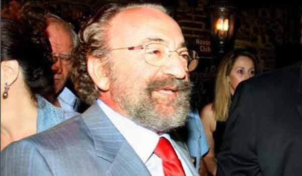 Ελεγχόμενοι για υποθέσεις φοροδιαφυγής ο Καλογρίτσας και ο γιος του