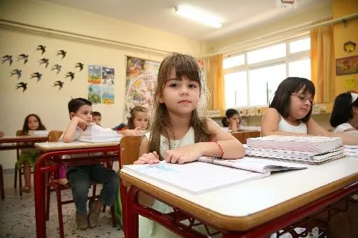 Πώς εκσυγχρονίστηκαν οι σχολικές αίθουσες