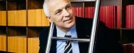 Γιατί σκοτώνετε την ανθρωπιστική παιδεία των νέων;
