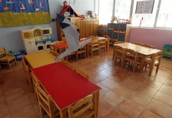 Τέλος στους δωρεάν παιδικούς σταθμούς ακόμα και για άνεργους γονείς από Σεπτέμβρη;