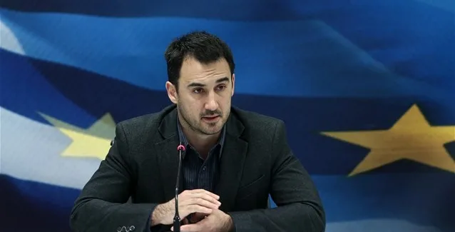 Χαρίτσης: Να εξηγήσει η κυβέρνηση γιατί ανοίγει τα σχολεία, διακινδυνεύοντας να χαθούν όσα πέτυχε η ελληνική κοινωνία