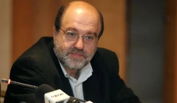 Αλεξιάδης προς τρόικα: Είναι αδύνατον η ελληνική κοινωνία να δεχθεί νέα μέτρα