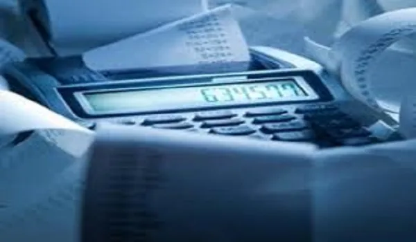 Αλλαγές σε αποδείξεις και μετρητά. Μόνο με κάρτα σε γιατρούς