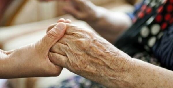Η περιοδοντίτιδα και το Αλτσχάιμερ παραπορεύονται
