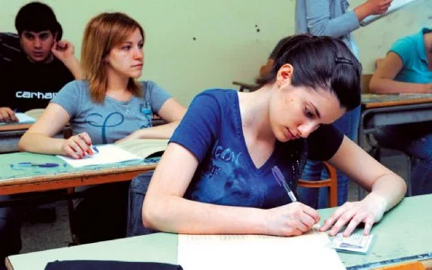 Περισσότεροι από 10.000 μαθητές γύρισαν πλάτη στις πανελλαδικές
