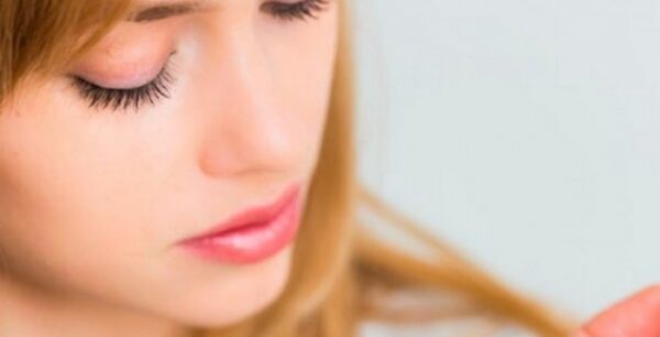Αλόη: 10 απίστευτα οφέλη της στην επιδερμίδα μας