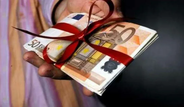ΟΑΕΔ: Από σήμερα καταβάλλεται επίδομα ανεργίας και δώρο Χριστουγέννων