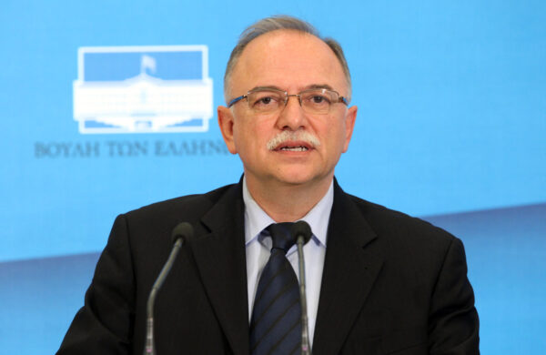 Σύγκρουση ΣΥΡΙΖΑ – ΝΔ για τον ΦΠΑ 23% στην ιδιωτική εκπαίδευση