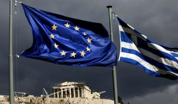 Bloomberg: Η Ελλάδα δεν μοιάζει πλέον με αποτυχημένο κράτος