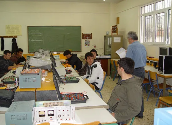 Έγκριση, κατ΄ εξαίρεση για το σχολικό έτος 2016-2017, της λειτουργίας ολιγομελών τμημάτων ΕΠΑ.Λ.