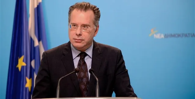 Κουμουτσάκος: «Οι γραφικότητες πρέπει να τελειώνουν»