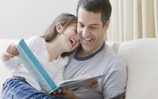 Παιδί και διάβασμα: Αποτελεσματικοί τρόποι για να γίνει παιχνιδάκι