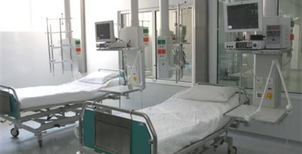Γραμμή παραπόνων για τα προβλήματα στις ΜΕΘ από τον ΙΣΑ