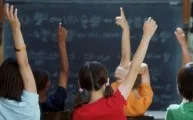 Eurostat: Σχεδόν όλοι οι έλληνες μαθητές γυμνασίου μαθαίνουν τουλάχιστον δύο ξένες γλώσσες