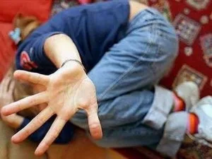 Το 50% των κακοποιημένων γυναικών παραμένουν με τον θύτη λόγω ανεργίας