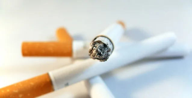 Το κάπνισμα μειώνει την πρόσληψη των θερμίδων