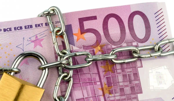 Ρεκόρ σημείωσαν οι κατασχέσεις λογαριασμών τον Νοέμβριο