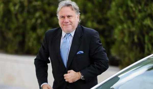 Ολοκληρώθηκε η σύσκεψη στο υπ. Οικονομικών: Δεν κόβονται ειδικά επιδόματα