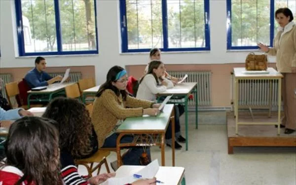 Θα ανοίξουν τα σχολεία το Σεπτέμβρη, μόνο αν …