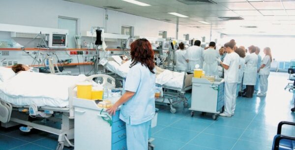 ΜΕΘ: Τι ποσοστό των κλινών Covid είναι κενό