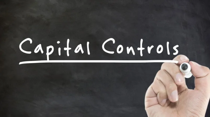 Στο αρχείο η δικογραφία για την επιβολή των capital controls