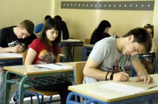 Ο πανωλεθρίαμβος των αριστούχων
