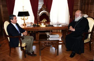 16-07-14 Ο Υπουργός Παιδείας και Θρησκευμάτων Ανδρέας Λοβέρδος επισκέφθηκε τον Αρχιεπίσκοπο Αθηνών και πάσης Ελλάδος κ. …