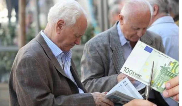 Προσωπική διαφορά 20% στις συντάξεις – Φόβοι για κόφτη