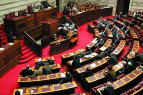 Στη Βουλή, το Σχέδιο Νόμου για τα Ιδιωτικά Σχολεία, Κέντρα Ξένων Γλωσσών, Φροντιστήρια