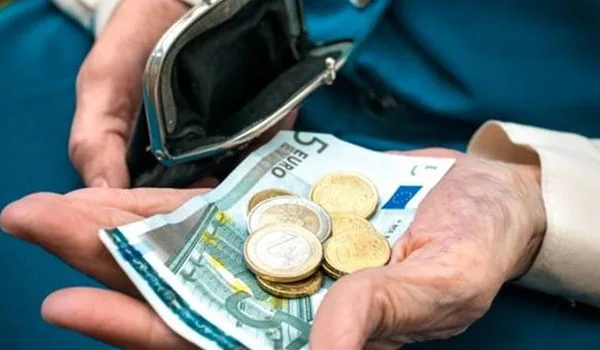 Μειώσεις  κατά 15% ως 20% στο ΕΚΑΣ από το 2017