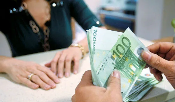 Έξτρα μειώσεις 50 ευρώ σε 250.000 επικουρικές. Δείτε τι επικουρική θα πάρετε