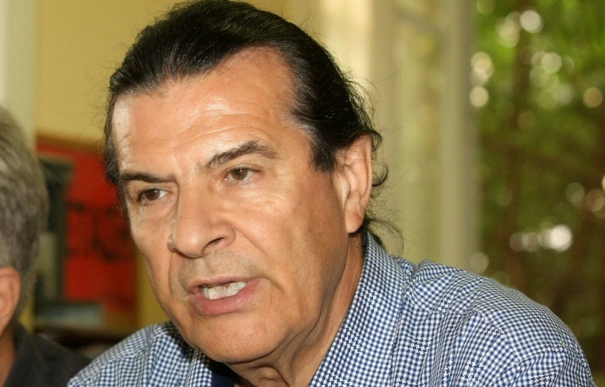 Τάσος Κουράκης: “Στρώνει το έδαφος για φροντιστήρια μαθητών του Δημοτικού Σχολείου η Κυβέρνηση”