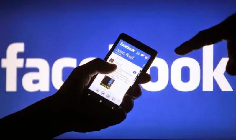 ΕΣΕΙΣ ΤΟ ΞΕΡΑΤΕ; Δείτε γιατί το Facebook είναι τόσο εθιστικό