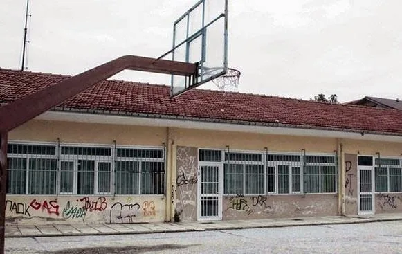 Απίστευτο κρούσμα παιδικού «bullying» στην Ελλάδα: Κρέμασαν 9χρονο από μπασκέτα !