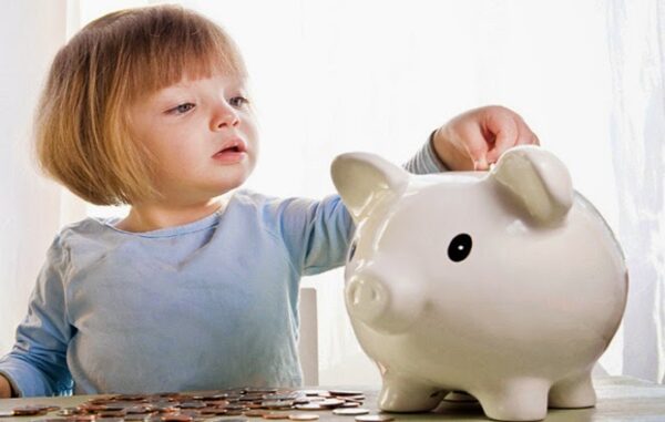 Save money: Μάθε πώς θα μεταδόσεις στο παιδί σου την “αρετή” της αποταμίευσης!