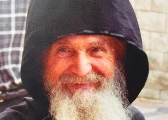 Τελευταίες αποκαλύψεις τού γέροντος Εφραίμ τής Αριζόνας…